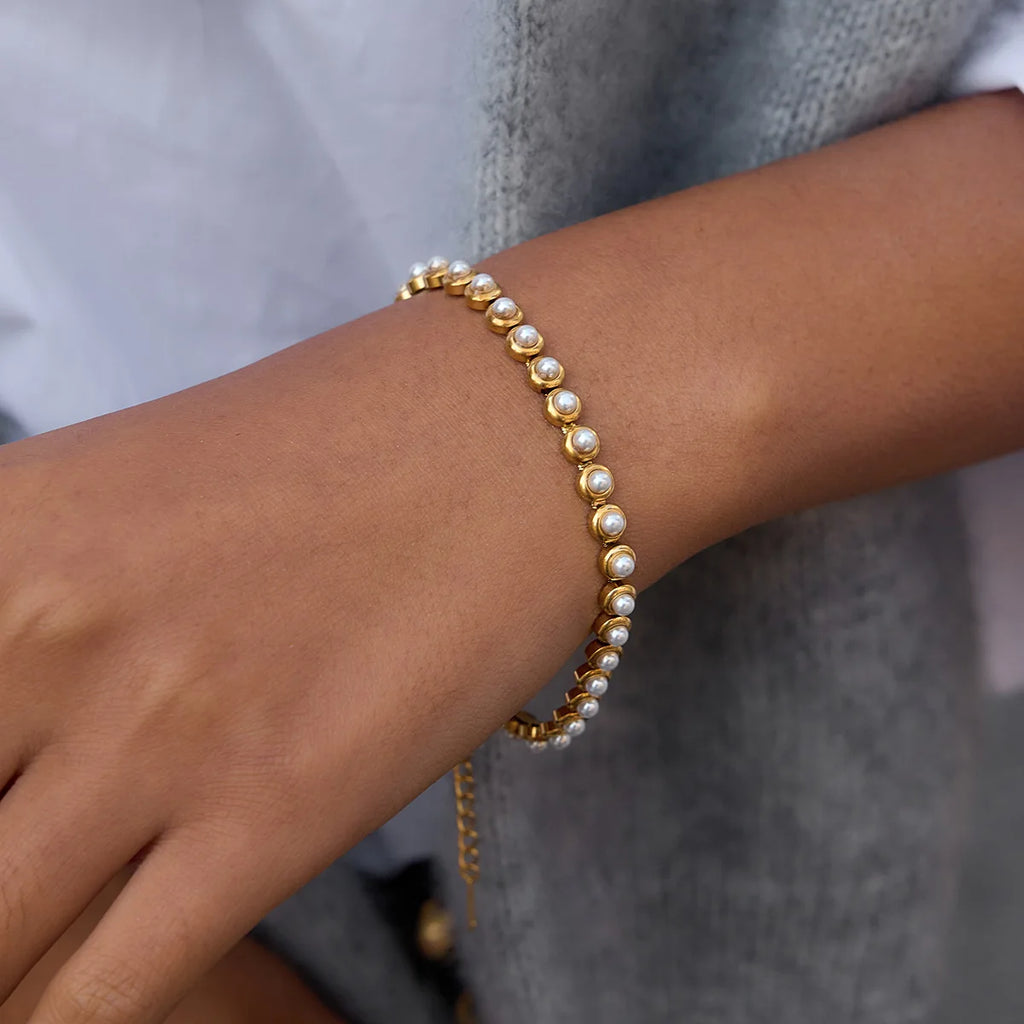 Pearl Necklace/Bracelet