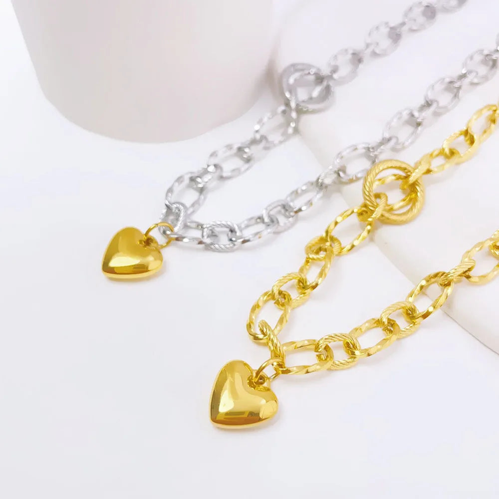 Chunky Necklace with Heart Pendant