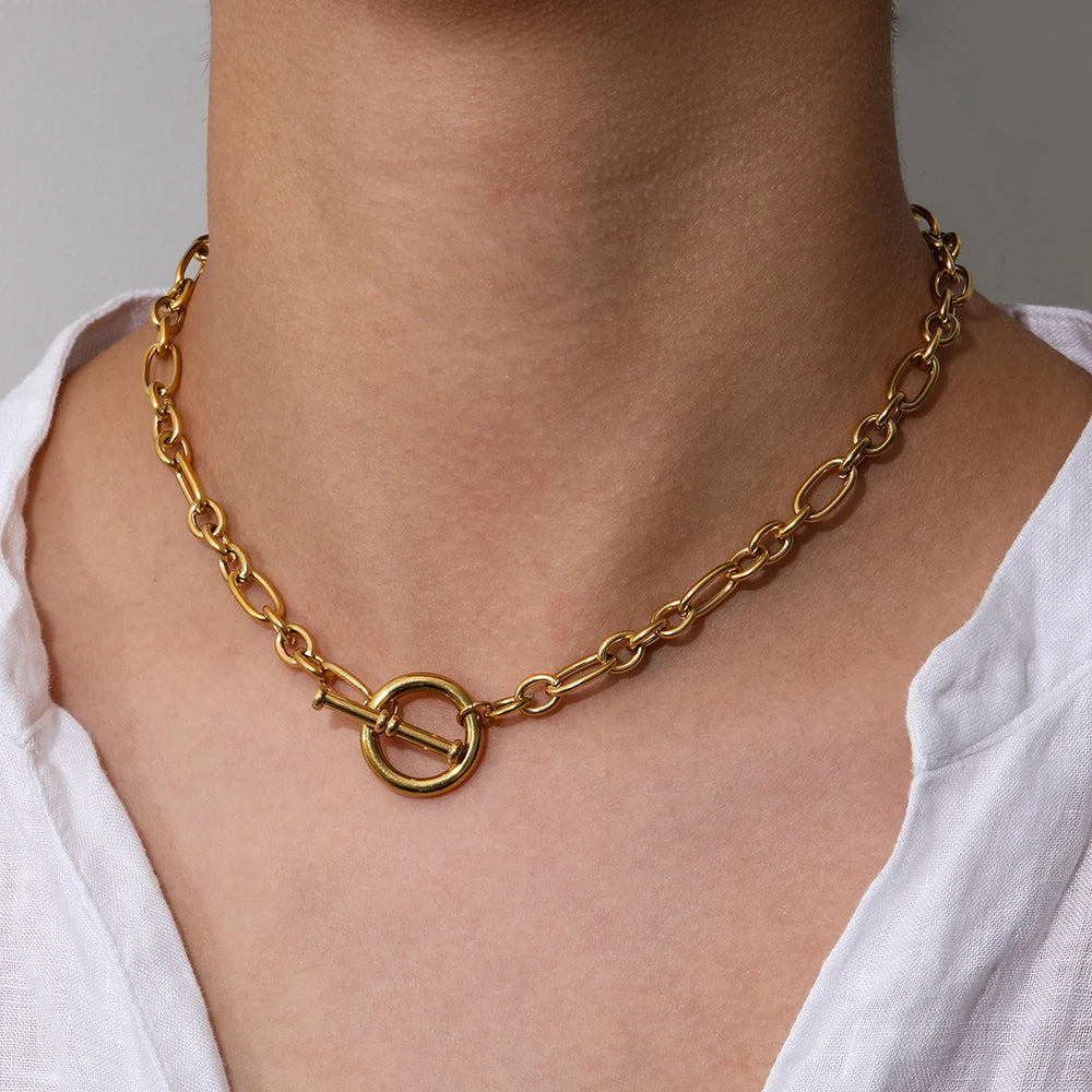 Chunky Toggle Necklace