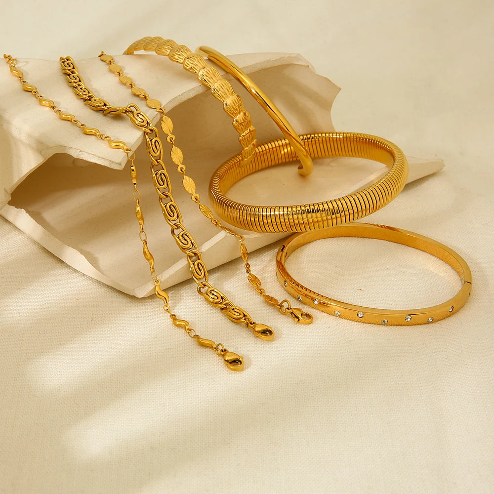 Bracelet