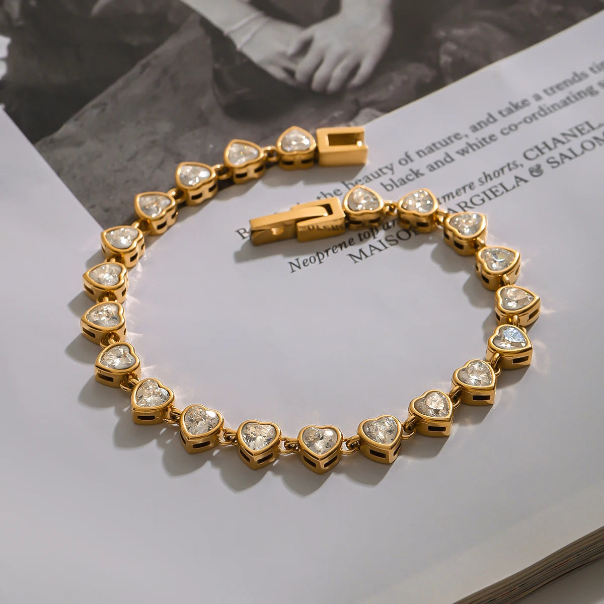 Bezel Heart Bracelet