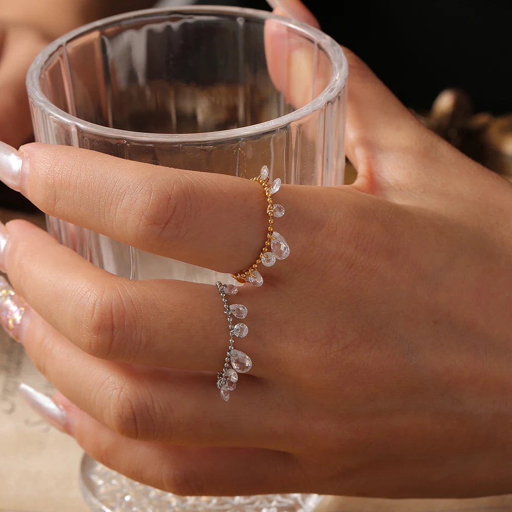 Chain Ring with Teardrops