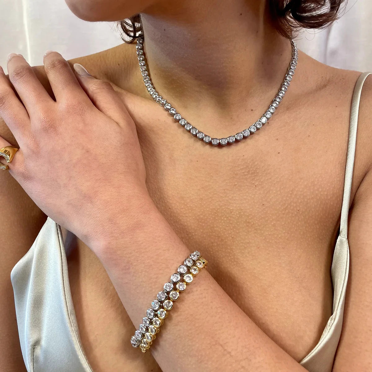Bezel Heart Bracelet