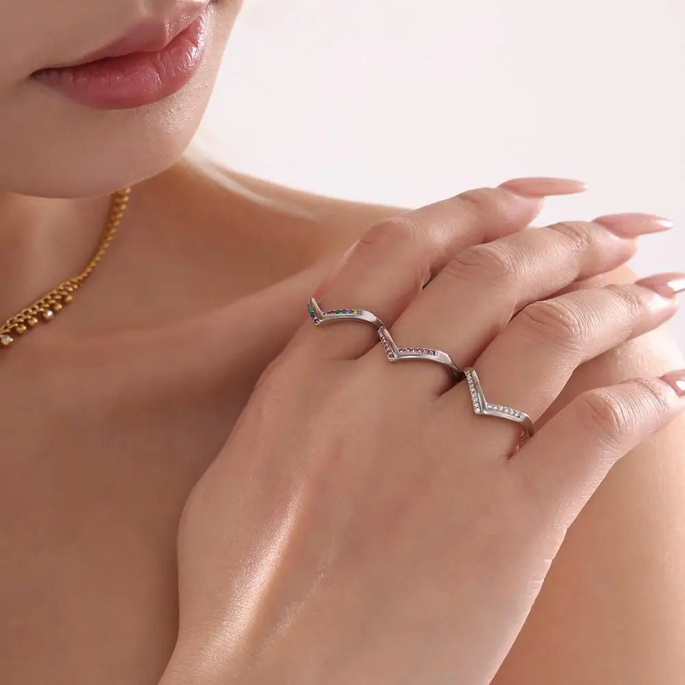 V Stacklable Ring